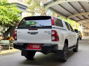 Toyota Hilux 2.4E AT 2024