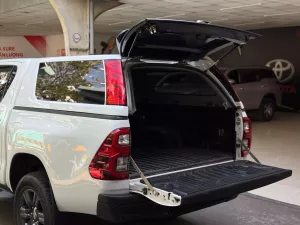 Toyota Hilux Hilux 2.4G 4x2, AT 2024 - Bán xe Toyota Hilux đời 2024, xe nhập