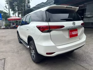 Toyota Fortuner Fortuner 2.4G MT 2023