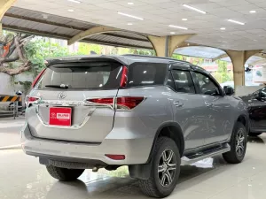 Toyota Fortuner 2.4G AT 2018