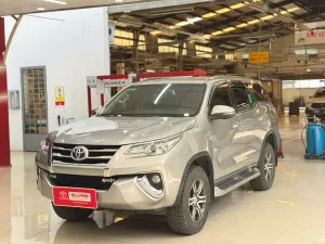 Toyota Fortuner 2.4G AT 2018