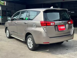 Toyota Innova Innova 2.0G  2018