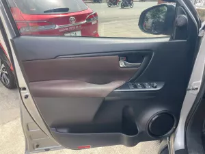 Toyota Fortuner Fortuner 2.4G MT 2018