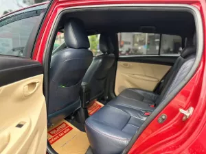 Toyota Yaris Yaris 1.3E  2015