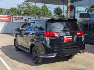 Toyota Innova Innova Venturer 2019