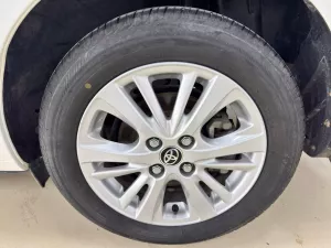 Toyota Vios Vios E MT 2020