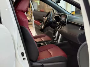 Toyota Corolla Cross Cross 1.8V AT 2024 - Cần bán xe Toyota Corolla Cross 1.8V AT đời 2024, màu trắng, nhập khẩu chính hãng, 790 triệu