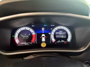 Toyota Corolla Cross Cross 1.8V AT 2024 - Cần bán xe Toyota Corolla Cross 1.8V AT đời 2024, màu trắng, nhập khẩu chính hãng, 790 triệu