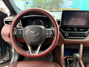 Toyota Corolla Cross Cross 1.8V AT 2021 - Bán xe Toyota Corolla Cross 1.8V AT đời 2021, màu xám, nhập khẩu chính hãng, giá tốt
