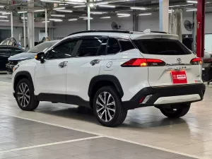 Toyota Corolla Cross Cross 1.8V AT 2022 - Cần bán Toyota Corolla Cross 1.8V AT đời 2022, màu trắng, nhập khẩu