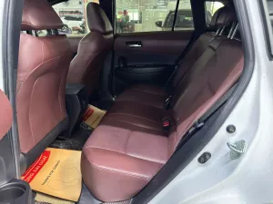 Toyota Corolla Cross Cross 1.8V AT 2022 - Cần bán Toyota Corolla Cross 1.8V AT đời 2022, màu trắng, nhập khẩu