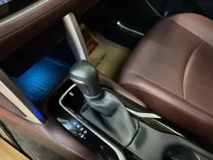 Toyota Corolla Cross Cross 1.8V AT 2022 - Cần bán Toyota Corolla Cross 1.8V AT đời 2022, màu trắng, nhập khẩu