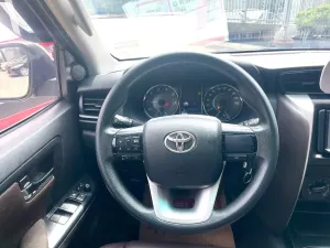 Toyota Fortuner 2.4G MT 2018