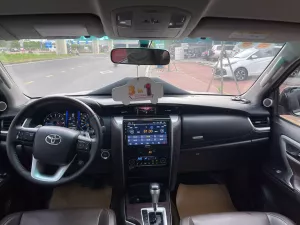 Toyota Fortuner 2.7V AT 4x2 2018