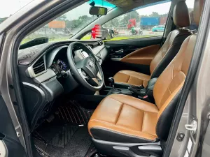 Toyota Innova 2.0G 2017