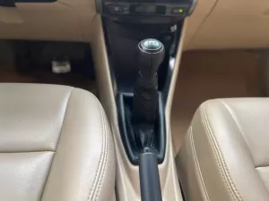 Toyota Vios Vios 1.5E MT  2017 - Bán xe Toyota Vios 1.5E MT đời 2017 giá cạnh tranh