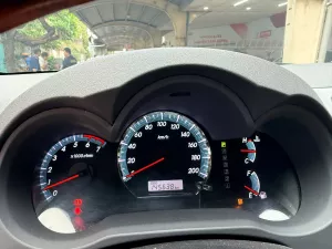 Toyota Fortuner 2.7V AT 4x2 2014