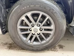 Toyota Fortuner 2.7V AT 4x2 2014