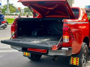 Toyota Hilux HILUX 2.4G 4×2 AT 2021 - Cần bán Toyota Hilux 2.4G 4×2 AT đời 2021, nhập khẩu nguyên chiếc, giá 640tr
