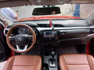 Toyota Hilux HILUX 2.4G 4×2 AT 2021 - Cần bán Toyota Hilux 2.4G 4×2 AT đời 2021, nhập khẩu nguyên chiếc, giá 640tr
