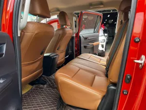 Toyota Hilux 2.4E AT 2021