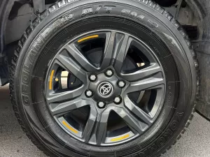 Toyota Hilux 2.4E AT 2021