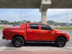 Toyota Hilux 2.4E AT 2021