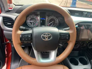 Toyota Hilux 2.4E AT 2021