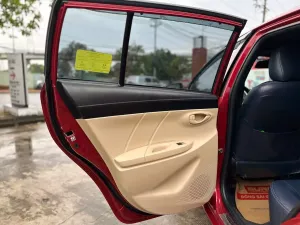 Toyota Yaris Yaris 1.3 E 2015 2015