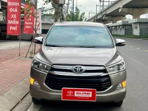 Toyota Innova 2.0V 2017