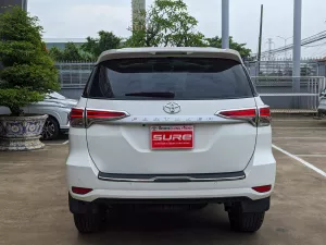 Toyota Fortuner Fortuner 2.4G MT 2020 - Bán Toyota Fortuner 2.4G MT đời 2020, màu trắng, 830tr