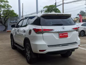 Toyota Fortuner Fortuner 2.4G MT 2020 - Bán Toyota Fortuner 2.4G MT đời 2020, màu trắng, 830tr