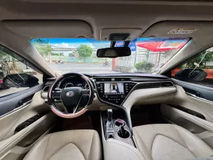 Toyota Camry 2.5Q 2019