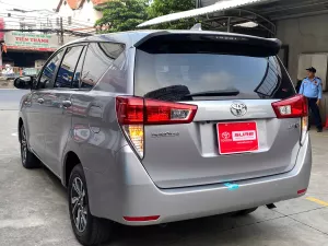 Toyota Innova 2.0E 2022