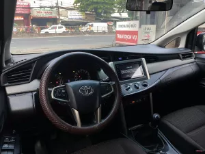 Toyota Innova 2.0E 2022