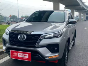 Toyota Fortuner 2.4G AT 2021