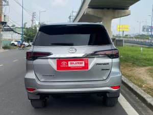 Toyota Fortuner 2.4G AT 2021