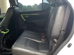 Toyota Fortuner 2.4G AT 2021