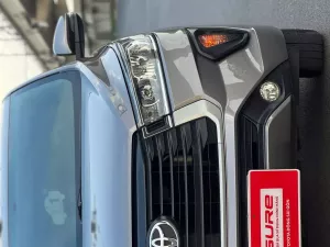 Toyota Innova 2.0E 2021