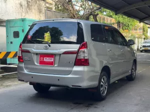 Toyota Innova 2.0E 2015