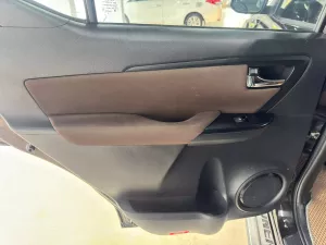 Toyota Fortuner Fortuner 2.4G MT 2017 - Bán xe Toyota Fortuner 2.4G MT đời 2017, màu nâu, xe nhập giá cạnh tranh