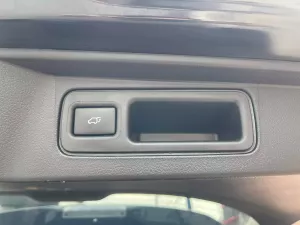 Toyota Fortuner Fortuner 2.7V AT 2022 - Bán ô tô Toyota Fortuner 2.7V AT sản xuất 2022, màu đen