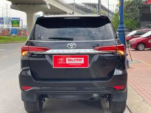 Toyota Fortuner Fortuner 2.7V AT 2022 - Bán ô tô Toyota Fortuner 2.7V AT sản xuất 2022, màu đen