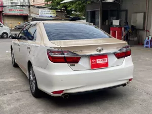 Toyota Camry CAMRY 2.5Q 2018 - Cần bán xe Toyota Camry 2.5Q đời 2018, màu trắng