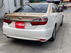 Toyota Camry CAMRY 2.5Q 2018 - Cần bán xe Toyota Camry 2.5Q đời 2018, màu trắng
