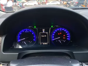 Toyota Camry CAMRY 2.5Q 2018 - Cần bán xe Toyota Camry 2.5Q đời 2018, màu trắng