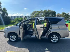 Toyota Innova G 2019 - Bán Innova G 2019, bạc