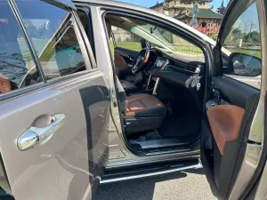 Toyota Innova G 2019 - Bán Innova G 2019, bạc