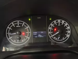 Toyota Innova 2.0E 2022 - Bán xe Toyota Innova 2.0E đời 2022, màu trắng