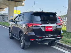 Toyota Fortuner 2.4G MT 2019 - Bán xe Toyota Fortuner 2.4G MT đời 2019, màu nâu giá cạnh tranh